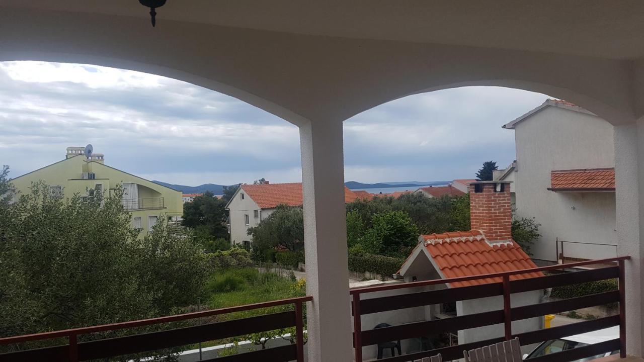 Apartment Pantalon, Big Terrace And Free Parking Zadar Exterior photo